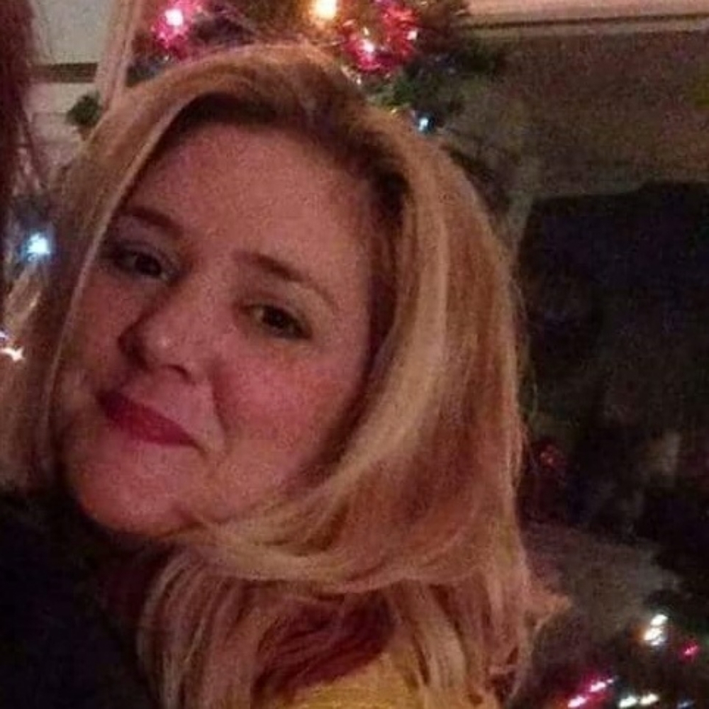 Meet your Posher, Angie